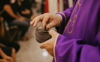 ¿Por qué nos imponen la ceniza?