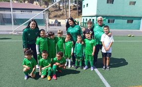 paco y algunos jugadores más jóvenes del CDU San Lázaro