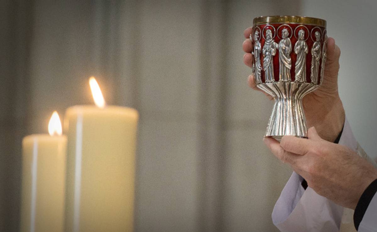 In Close Communion Gathered Together in Communion - Opus Dei