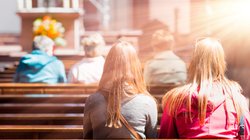 Comentario al evangelio, meditaciones, el mensaje diario de san Josemaría y otros recursos para rezar con Jesucristo.